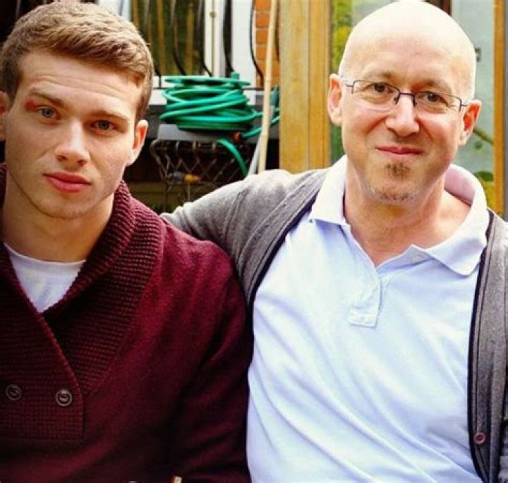 The Ultimate Guide To Oliver Stark's Parents: Uncovering The Origins Of The Talented Actor