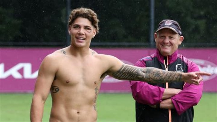 Get The Inside Scoop On Reece Walsh's Height