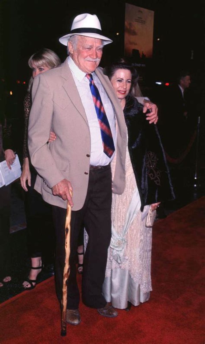 Know The Net Worth Of Late Oscar-Nominated Actor Richard Farnsworth