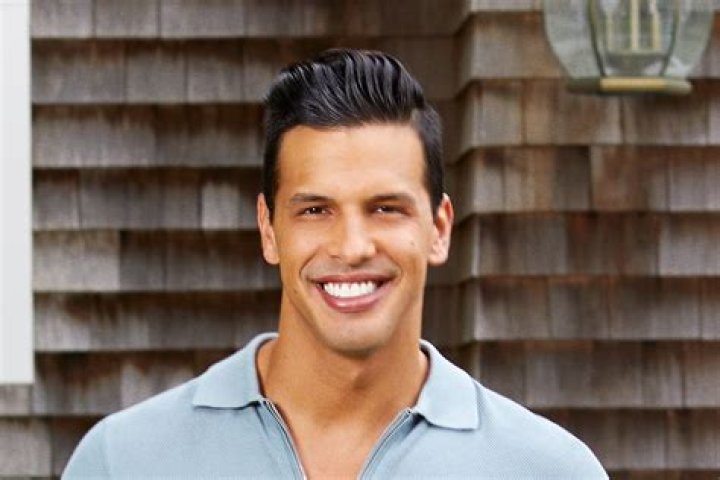 Robert From Summer House: Get The Inside Scoop On The Brash Bartender