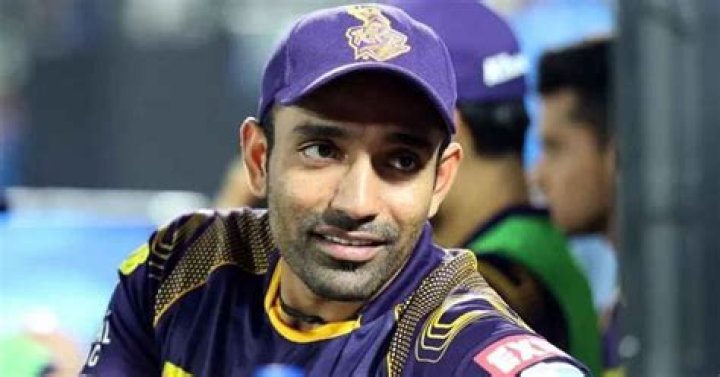 Which State Does Robin Uthappa Represent In Cricket?