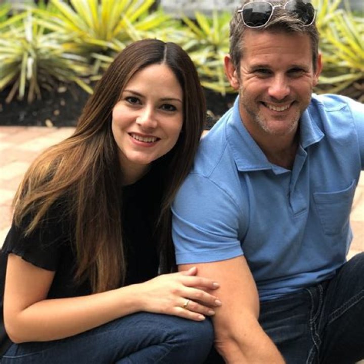 Sofia Boza-Holman: Your Trusted Real Estate Expert