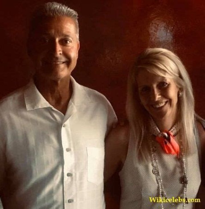 Tony Grossi's Wife: A Comprehensive Overview