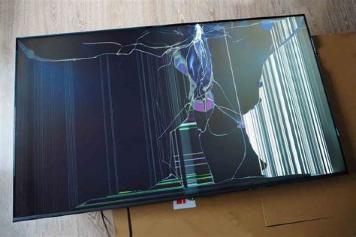 The Ultimate Guide: What To Do With A Broken Flat Screen TV